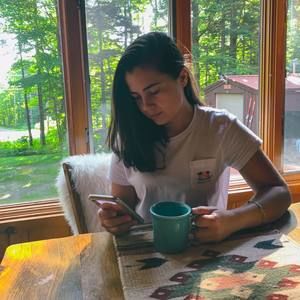 Meet your Posher, Amanda